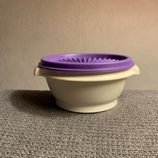 Tupperware 1323 mit Sonnendeckel lila 340 ml