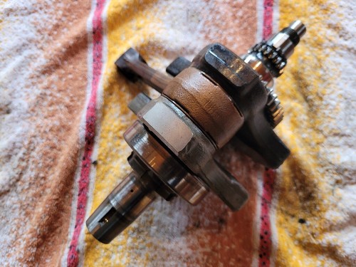 Suzuki 650 sp46 - 650,