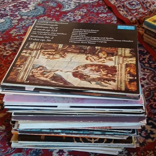 Ein haufen platten über - ein, platten,