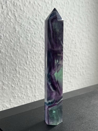 Fluorit turm 16cm - 16cm, mineral