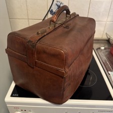 Antike alte Arzttasche