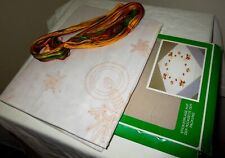 Omas Handarbeit, Weihnachtstick-Tischdecke unbestickt u. neuwertig in OVP