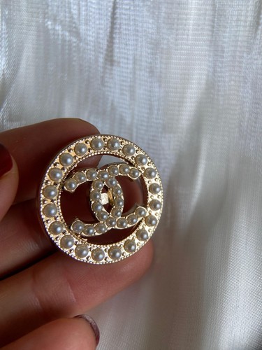 Chanel knopf gold mit - chanel,