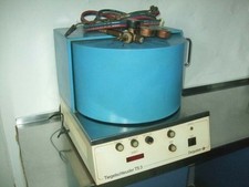 Degussa TS3 Tiegelschleuder + Gassparautomat mit offener Flamme Nr.975