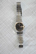 Seiko SQ St.Steel, Bezel