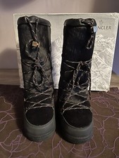Seltene Moncler Boots mit Ponyfell