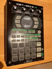 Roland SP - 404 A Linear Wave Sampler