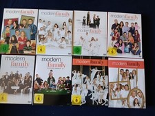 DVD   Paket    Modern family deutsch  Staffeln  1-8  ,  26 DVDs