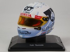 Spark Helm #22 Yuki Tsunoda