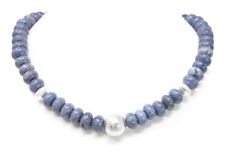 Wunderschöne Halskette aus hochwertigen echten blauen Korallen in Buttonform