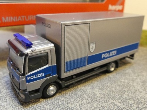 Herpa atego koffer - 1/87,