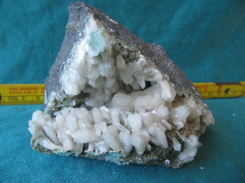 Mineralien stilbit - mineralien:,