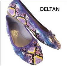 Deltan Shoes Women's Size  6
