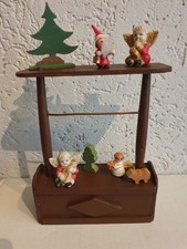 Altes Holzregal Stand  mit