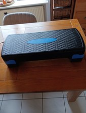 Aerobic Steppbrett von Ultrasport,Baujahr 2020,schwarz-blau.