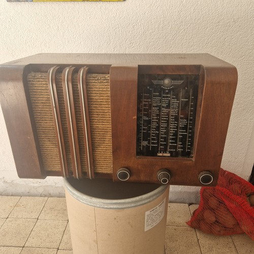 Antikes röhrenradio imperial - röhrenradio,
