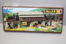 Faller B-535 Gebäudebausatz überdachte Holzbrücke Spur H0 OVP