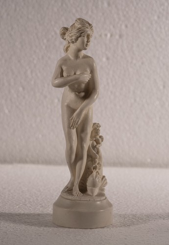 Venus von milo statuette - venus,