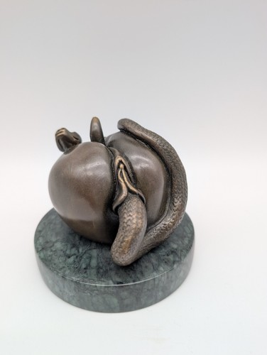 Bronzefigur sündiger apfel - sündiger,