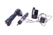 Black & Decker Akku-Dreieck-Schleifer VP510 + Akku-Schrauber VP3621 + Ladegerät