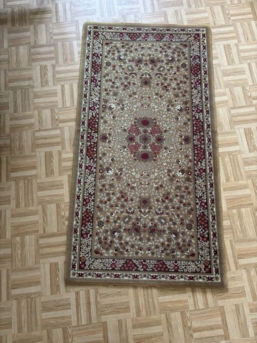 Orientalischer teppich mit - orientalischer,