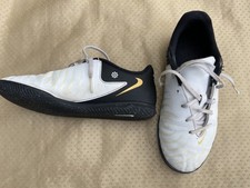 Nike Phantom GX Kinder-Fußballschuhe – Größe 34
