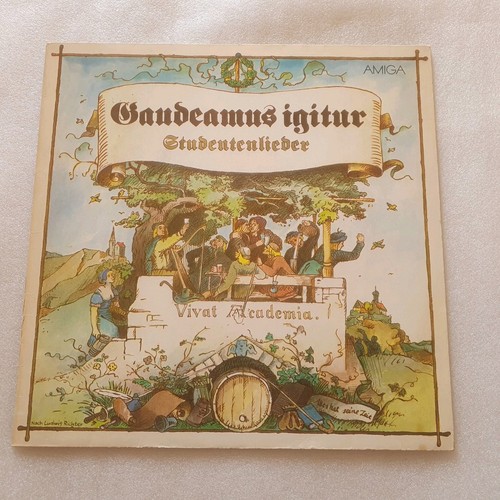 Gaudeamus igitur amiga - igitur,