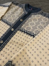 NORDSTRIKK Strickjacke