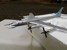Tupolev Tu-20 / Tu-95 Bear Soviet Airplane 1:144 Atlas Metall Militär Flugzeug