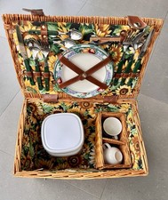 Picknickkorb mit Geschirrset