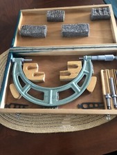 Bügelmessschraube Messbereich 100-200 mm VEB Feinmesstechnik Suhl