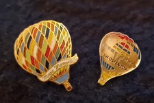 2x Ballon Pins Anstecker Magic