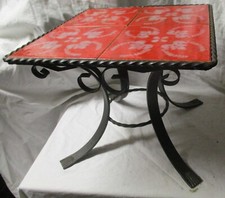 Schmiedeeisernes Blumentischchen aus den 70er-Jahren /1