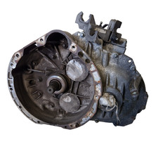 A42* Mercedes W169 W245 180 CDI 6-Gang Schaltgetriebe Getriebe 711.640 711640