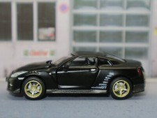 Nissan GT-R R35 ADVAN Racing