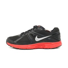 Nike Herren Dart 9 Sneaker
