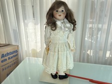 Puppe Porzellankopf Puppe 62 cm. Zustand Siehe Fotos.   