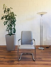 Narbutas Gama224 Besucherstuhl Freischwinger Armlehnen grau chrom