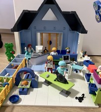 PLAYMOBIL: Tierklinik + Behandlungsraum mit viel Zubehör