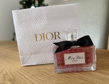 DIOR: Miss Dior Essence de