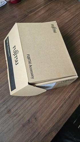 Fujitsu port replicator - fujitsu,