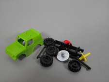 AUTOS: Geländefahrzeuge D