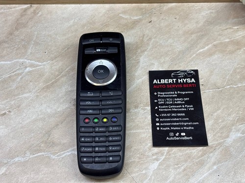 Mercedes rear entertainment - rear,