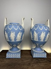 Pair wedgwood blue - a,