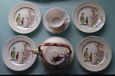 Teeservice aus Japan hauchdünnes Porzellan Geisha Bodenbild Teekanne 
