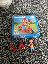 Playmobil Junge mit Roller