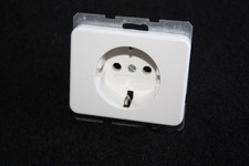 Berker Modul MB Steckdose in polarweiß