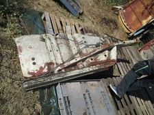 Opel Rekord C Coupe Limousine Bodenblech mit Rahmen Längsträger vorne links 