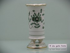 MEISSEN - -- Vase auf 4