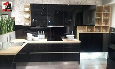 Concept Glos Wohnküche Einbauküche schwarz Hochglanz / Eiche Musterküche Möbel